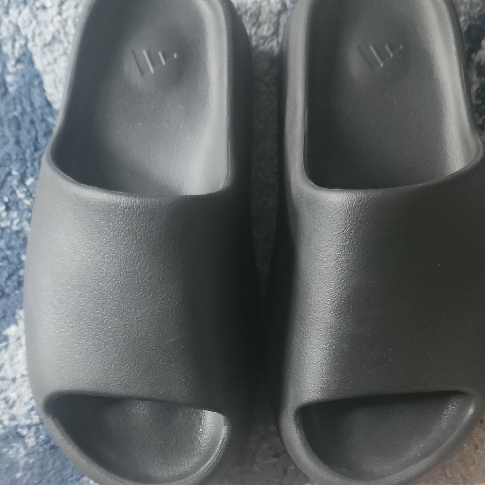 Yeezy Black Slide Sandals